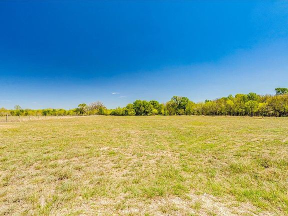 2nd image of 169 Sand Hill Rd