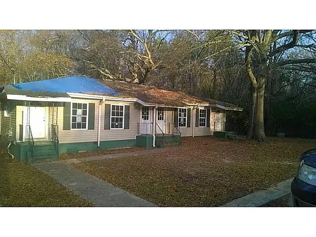 70 Parrish St photo 1