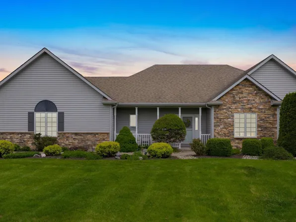 4150 N Sheldon Rd, Churubusco, IN 46723