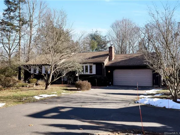 1005 New Britain Avenue, Farmington, CT 06032