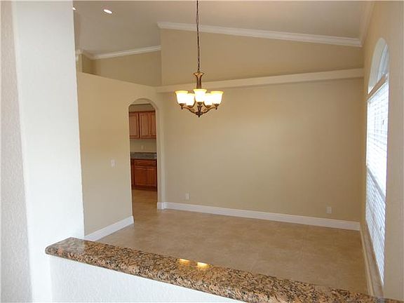 4th image of 4272 SW Karluk Dr