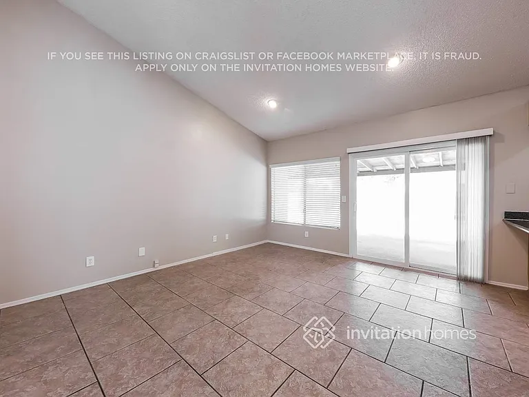 1320 E Tonto Ln — Photo 7