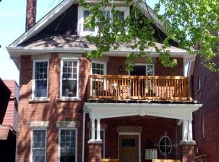 543 Palmerston Blvd #2, Toronto, ON M6G 2P4