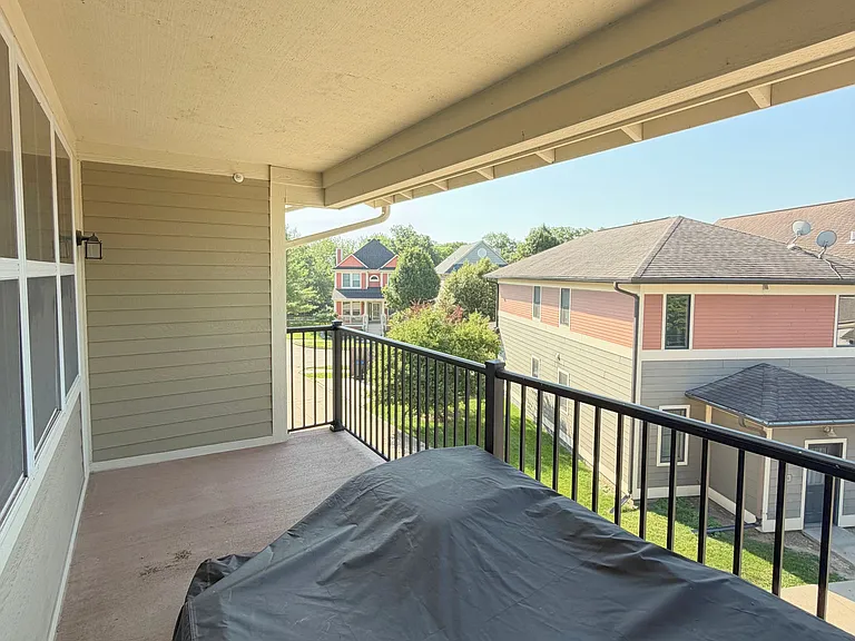 1129 Foster Rd #1129 — Photo 9