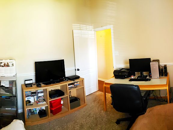 3rd image of 108 Sawgrass Dr