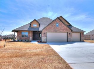 152 NW Windmill St, Piedmont, OK 73078