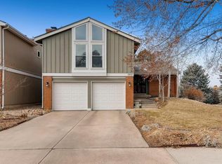 2957 S Newark Pl, Aurora, CO 80014