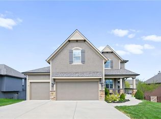 19276 W 210th St, Spring Hill, KS 66083