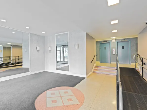 1225 Kennedy Boulevard image 2 of 19