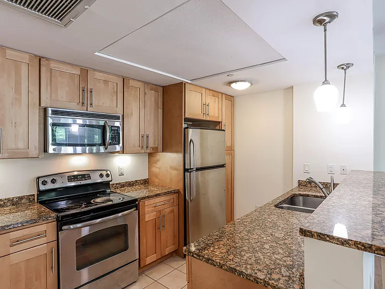 Park87 Apartments — Photo 20