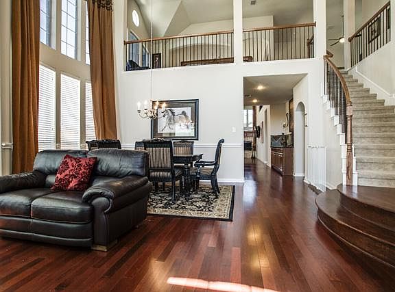 3rd image of 2228 Kittyhawk Dr