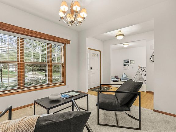 4th image of 5721 Rosslare Ln