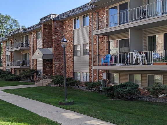 5th image of 734 W Kilgore Rd #202-202-202