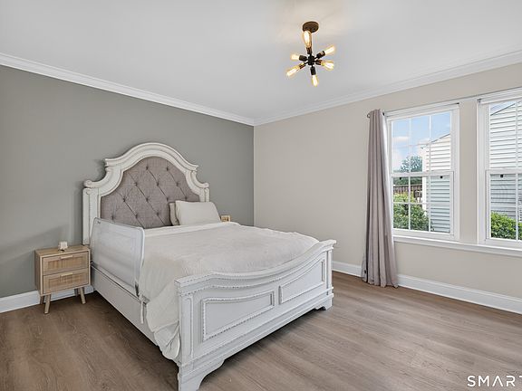 4th image of 53 Ferry Court #53