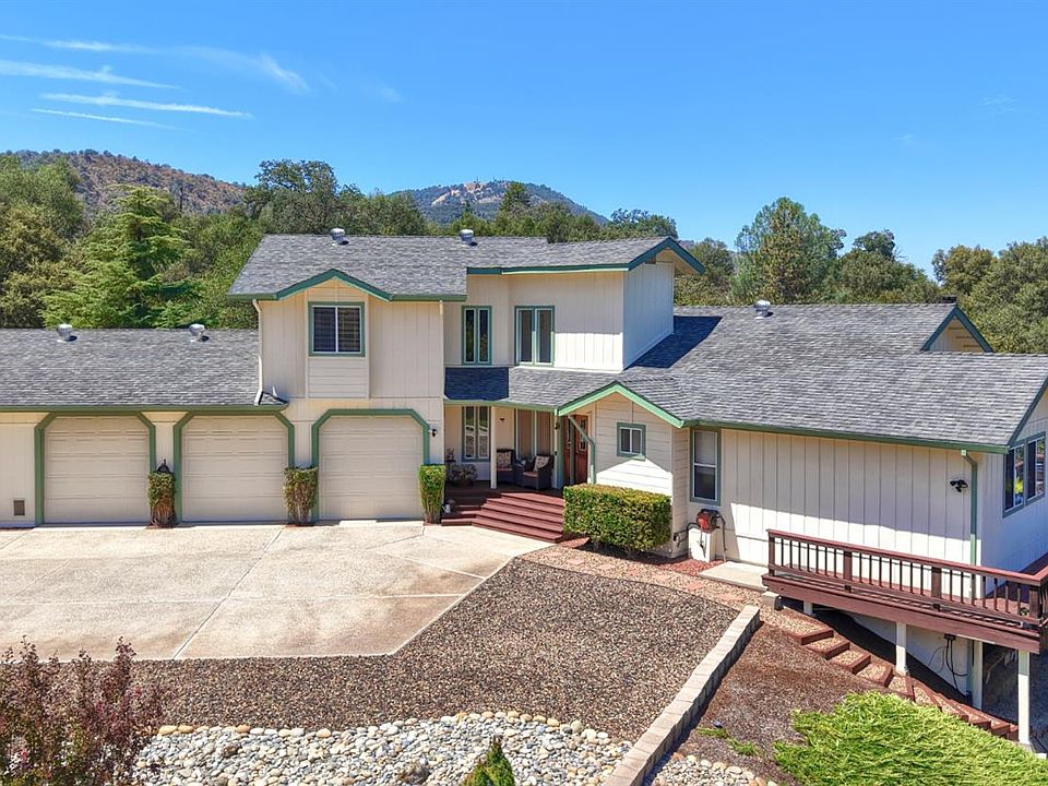 1st image of 38393 Crestview Ln