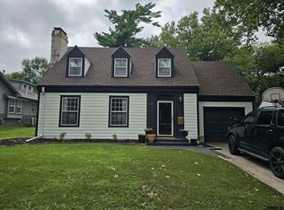 2631 Winthrop Rd, Lincoln, NE 68502