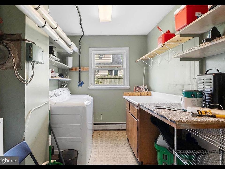 2nd image of 142 Lawn Park Ave