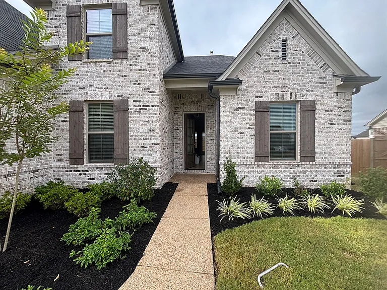 340 Chesnut Ridge Cv — Photo 22