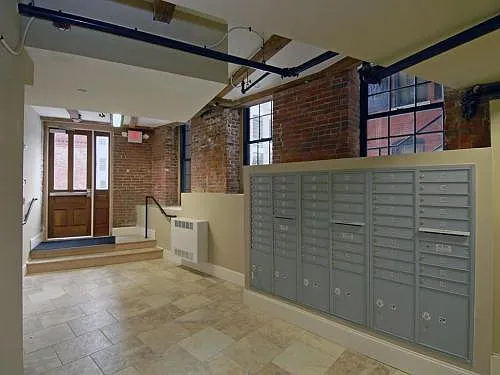 Junction Shop Lofts — Photo 4