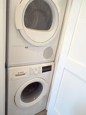 Rented by Evergreen Realty & Investments | media 22