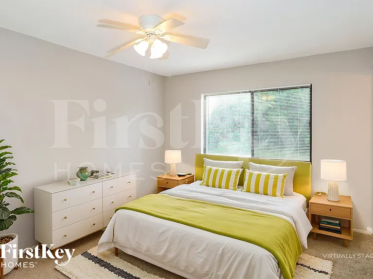 814 Yacolt Rd SE — Photo 12