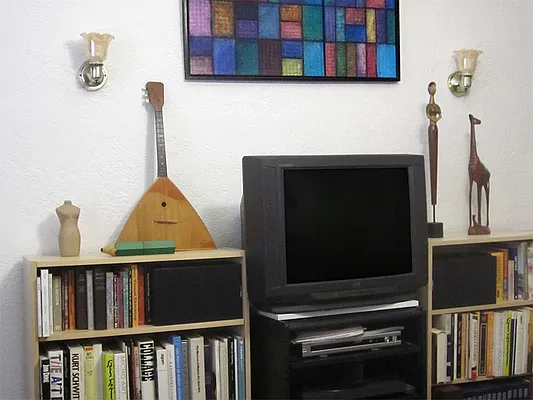 Sold by Dorothy Raymond Morehead, LREB | media 61