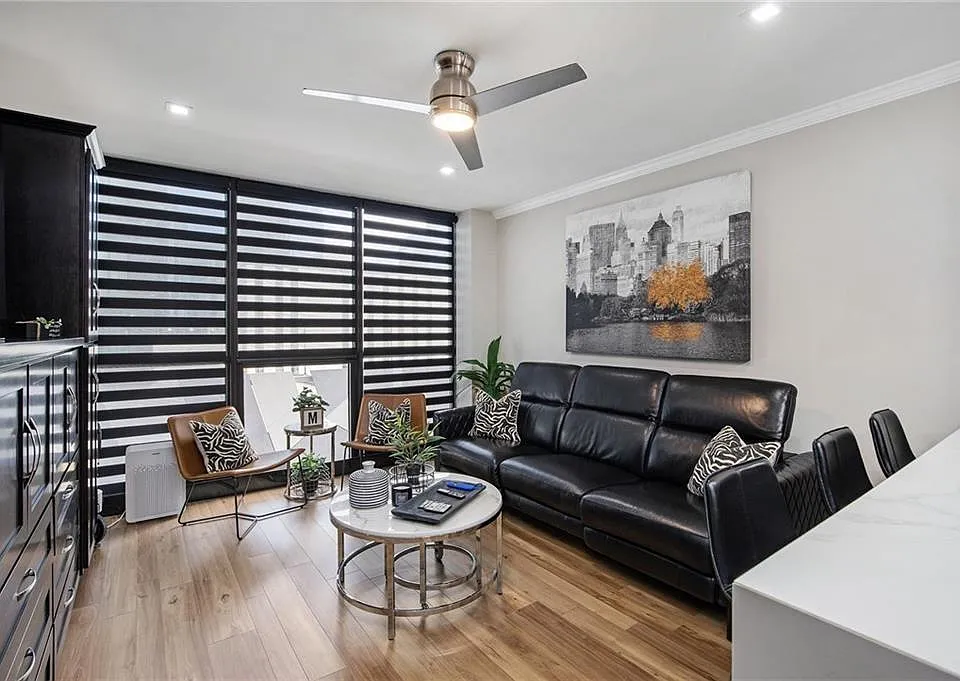 1280 W Peachtree St NW #1402