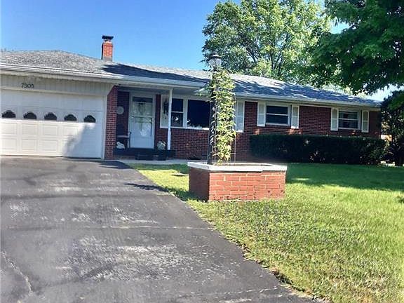 2nd image of 7505 S Haven Ct