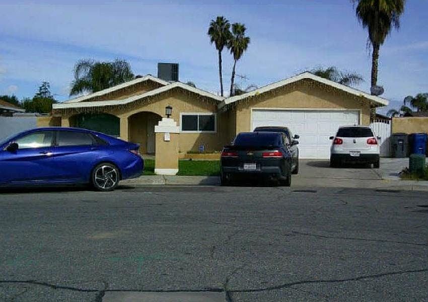 1st image of 2340 Sharon Ct