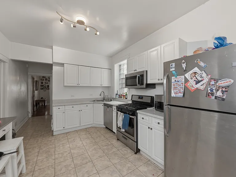 3712 N Racine Ave #1 — Photo 3