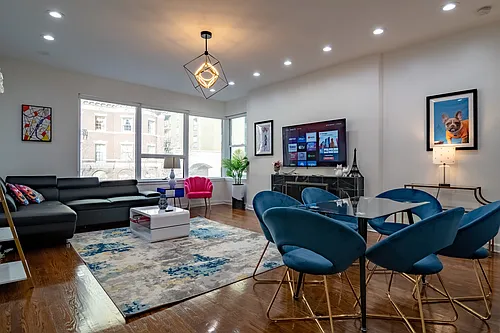 117 E Bellevue Pl #3 Photo 1