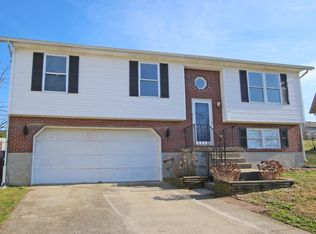 211 Lindsey Ct, Winchester, KY 40391