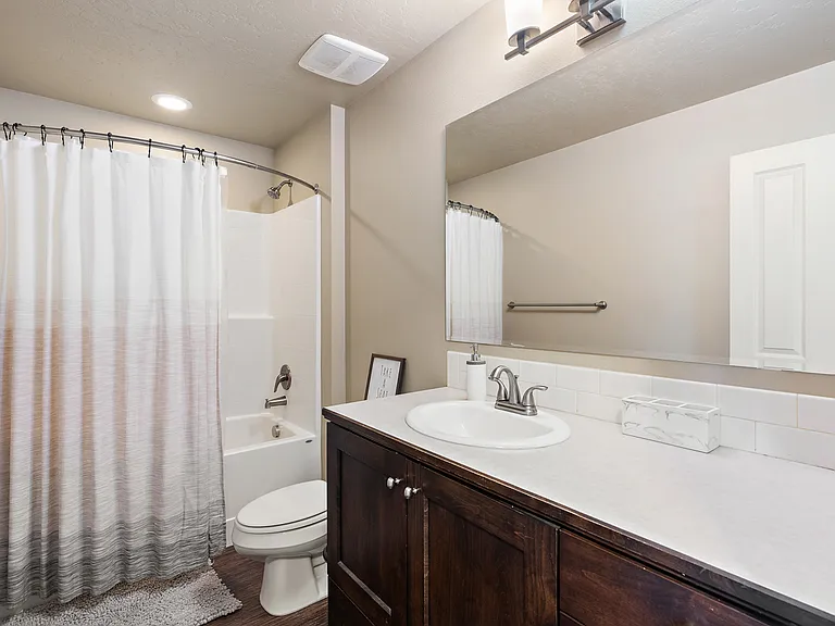 2733 E Decameron Ln — Photo 26