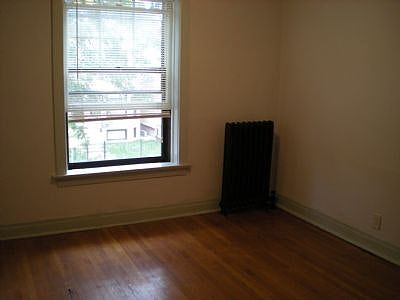 5th image of 1357 W Winona St