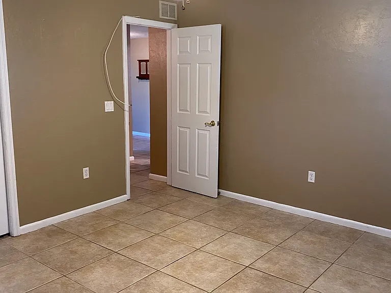 5827 Littlestone Ct #5827 — Photo 10