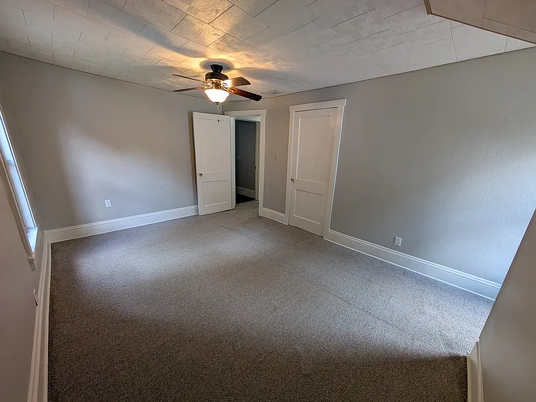 486 Needham Ave — Photo 22