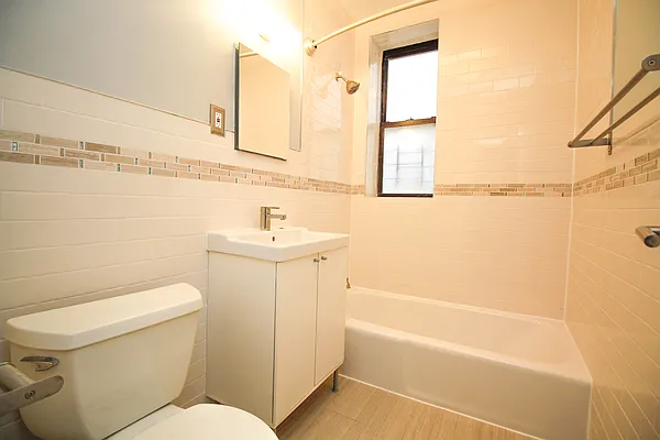 Sold by Keller Williams Realty Landmark II | media 14