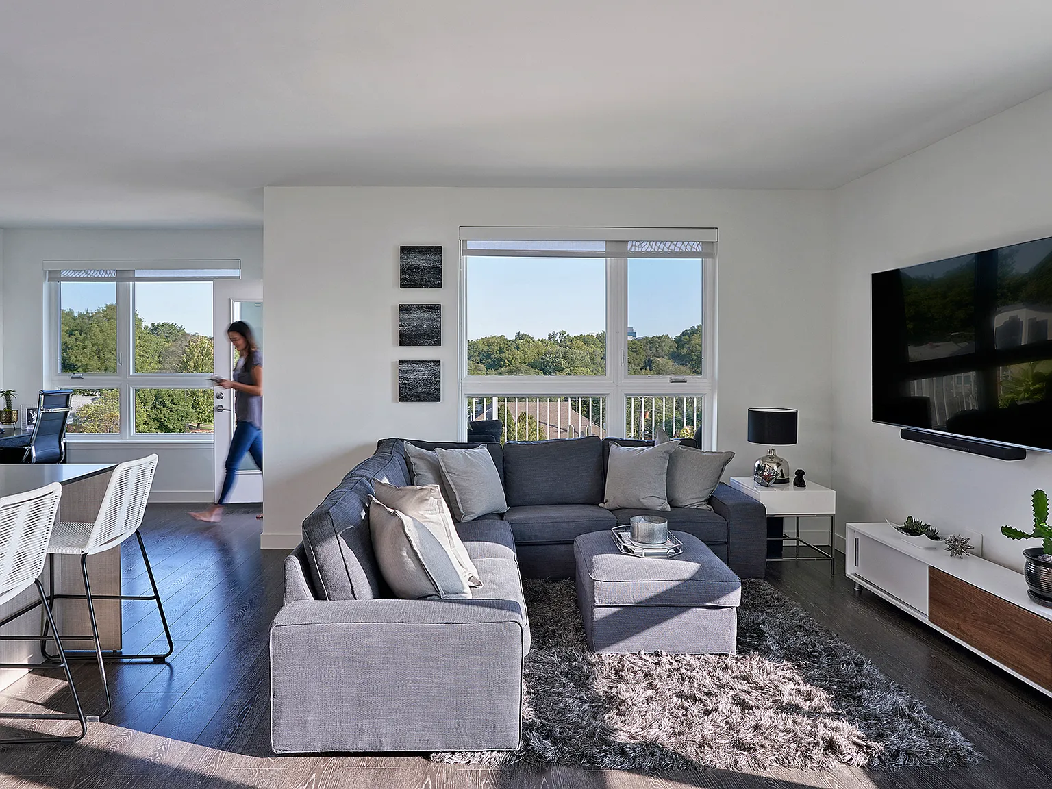 Woodside Village North — Photo 1