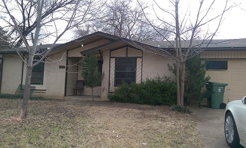 1st image of 1410 Rosewood Ln