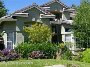 5470 W River Bottom Ave, Fresno, CA 93722