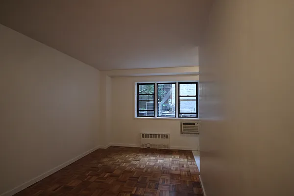 Rented by New York Property Network | media 17