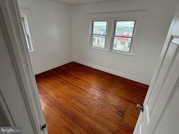 2nd image of 6901 Holabird Ave