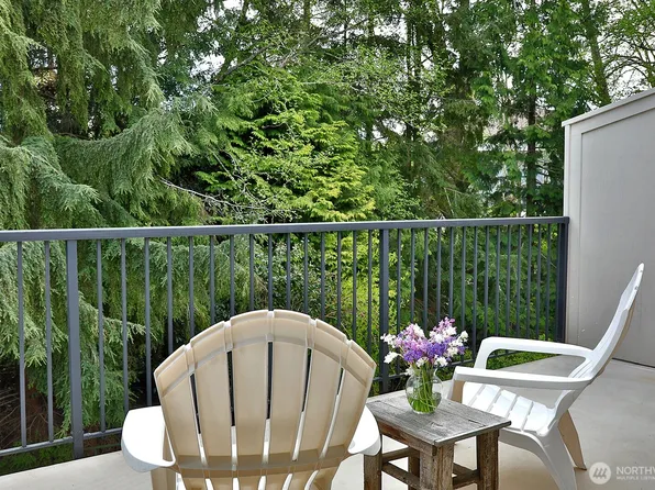 566 Creekside Terrace #201, Langley, WA 98260