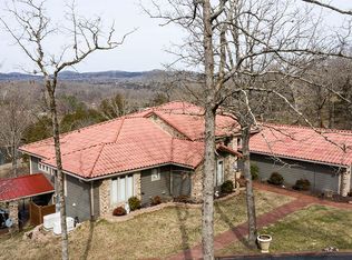 306 Palasade Dr, Forsyth, MO 65653