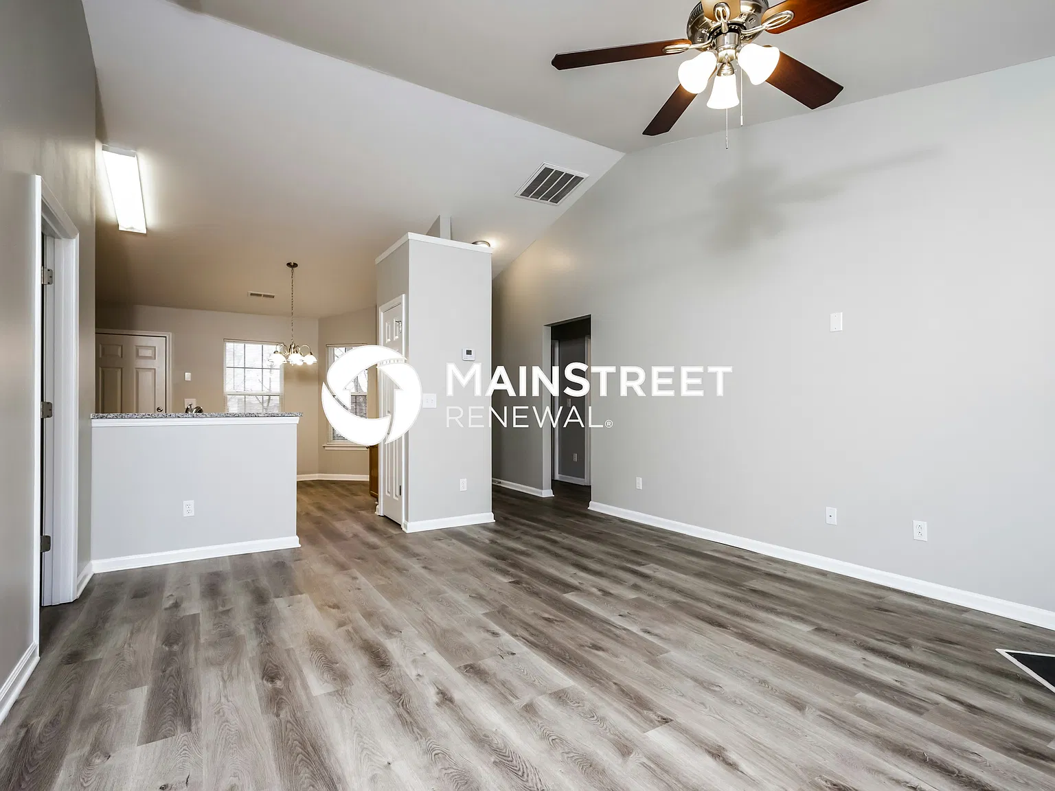 4216 Paula Dr — Photo 4