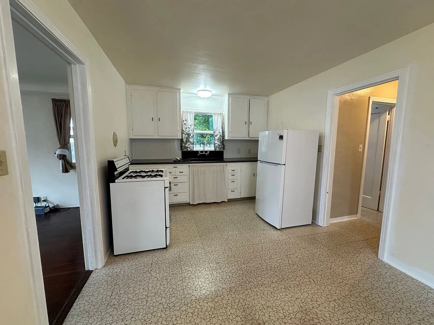 621-629 13th — Photo 2