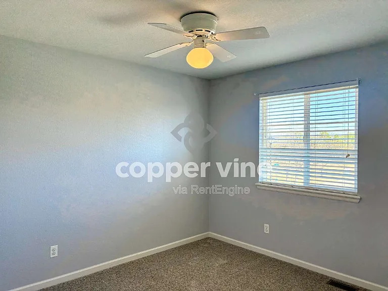 14487 Jason Dr — Photo 24