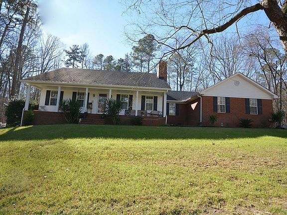 3rd image of 105 Sugar Creek Court