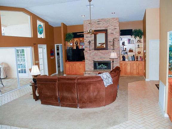 3rd image of 46 Bishop Creek Dr