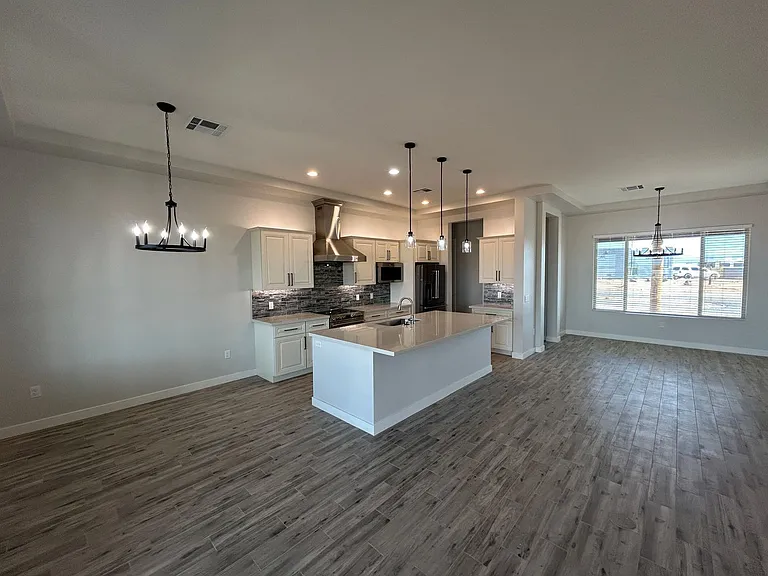 23175 W Skinner Rd — Photo 4